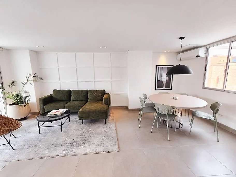 شقة Penthouse In Heart Of Laureles ميديلين 0*,  كولومبيا