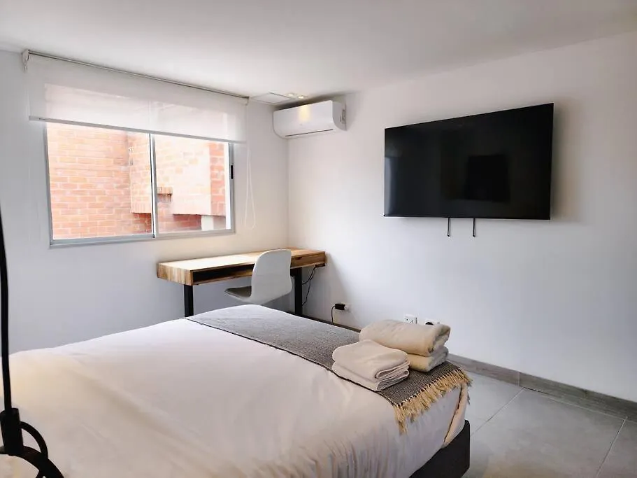 شقة Penthouse In Heart Of Laureles ميديلين 0*,